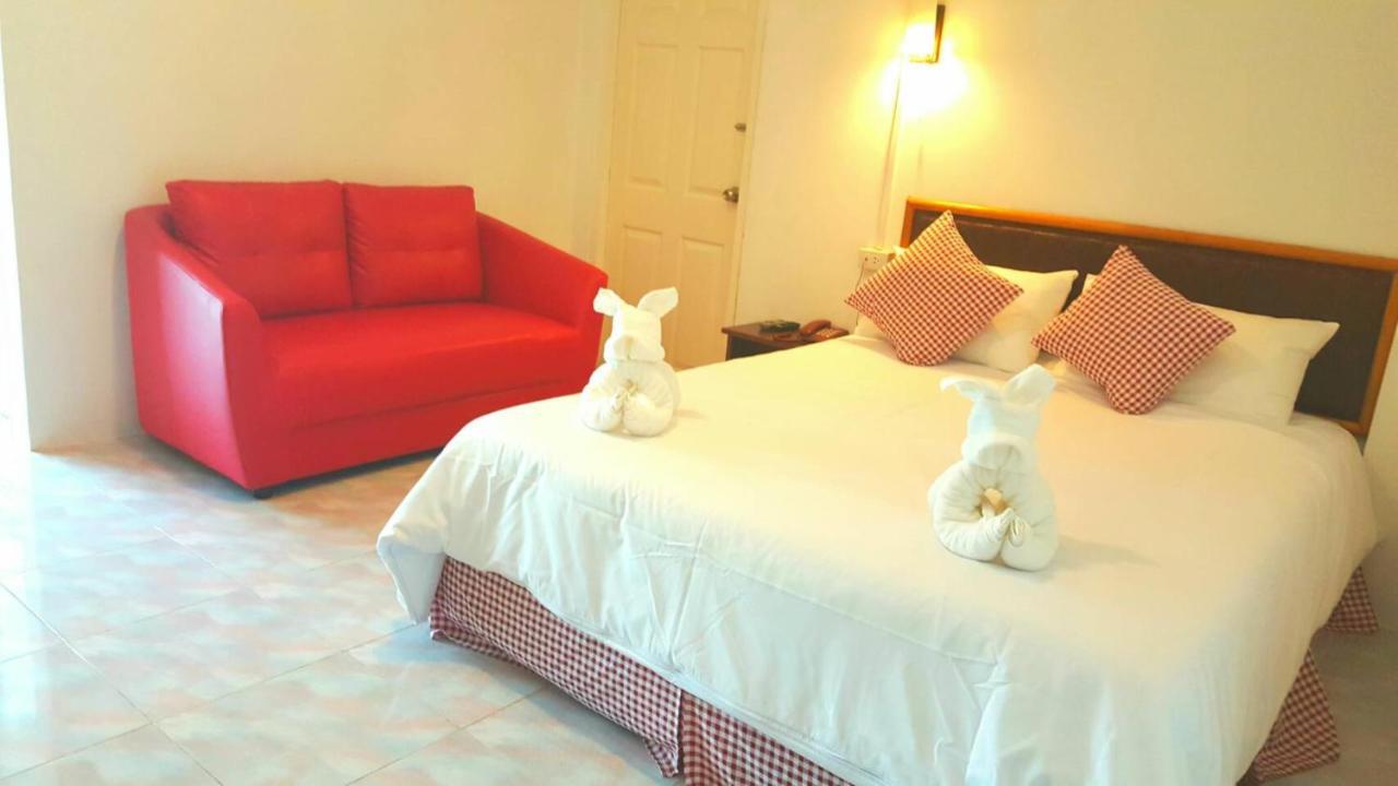 Hotel De Ratt Phuket Exterior photo